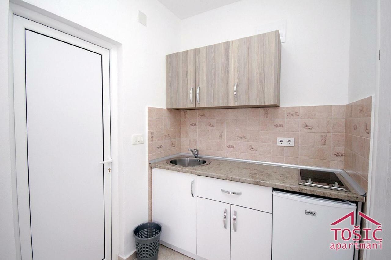 Tosic Apartmani バール エクステリア 写真